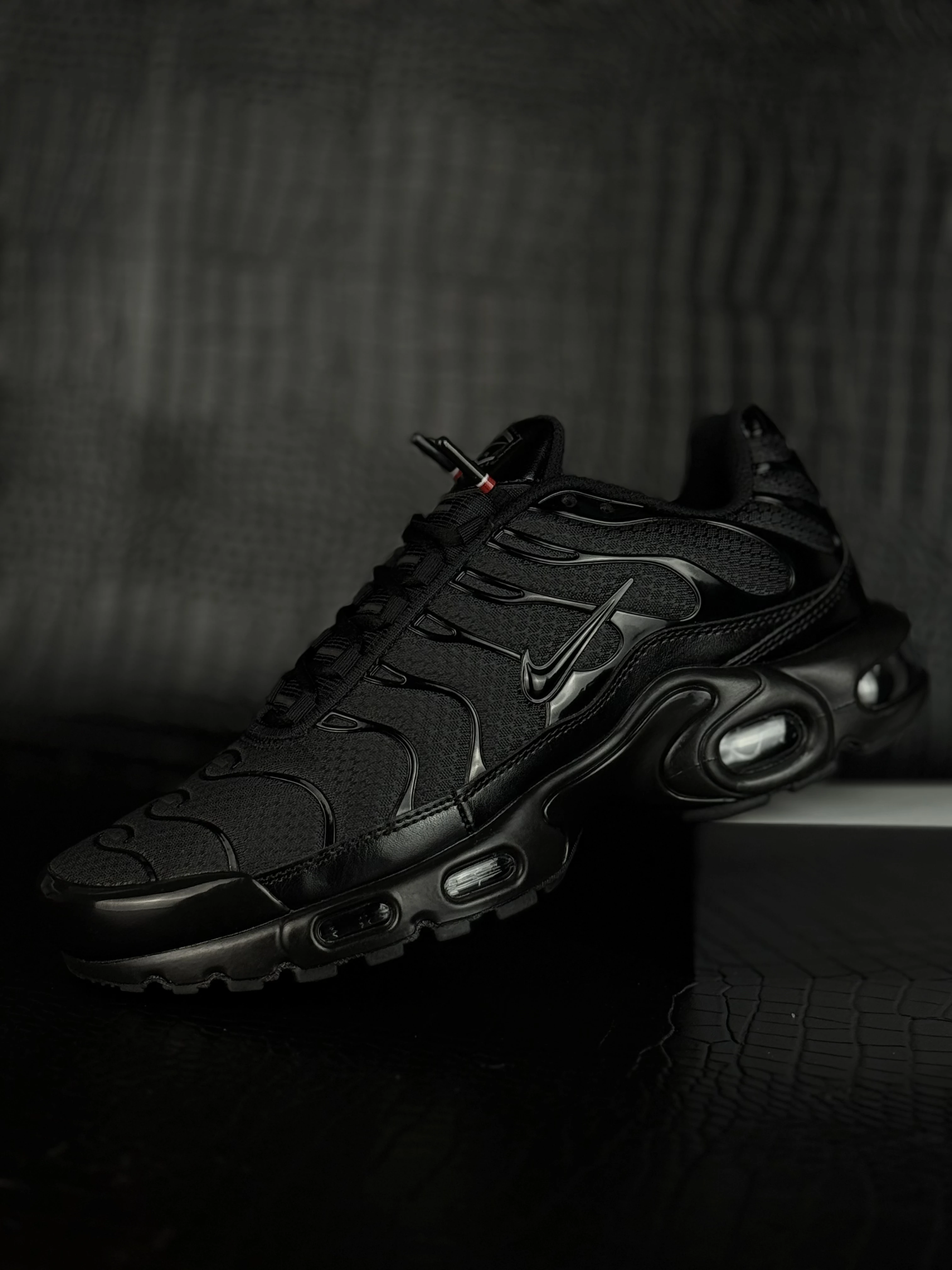 (TN FULL BLACK 2026 (super good 